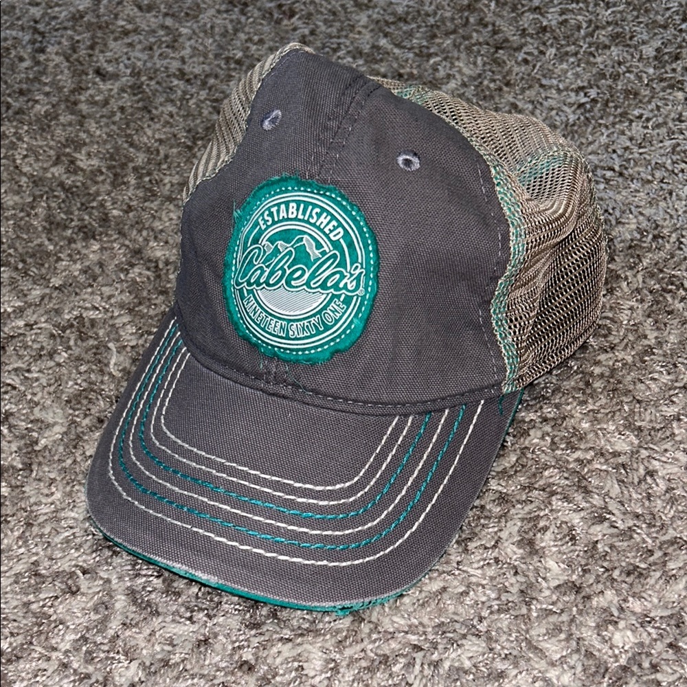 Cabela’s gray tan teal SnapBack baseball hat cap Os distressed